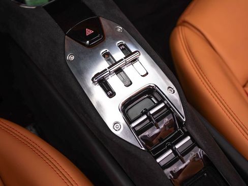 Used 2025 Ferrari 296 GTS image 35