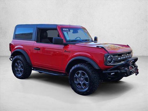 Used 2023 Ford Bronco Big Bend image 3