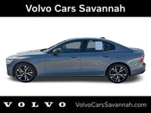 Certified 2023 Volvo S60 B5 Plus w/ Climate Package image 9