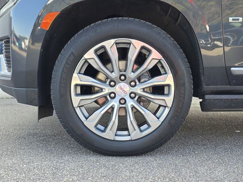 Used 2022 GMC Yukon Denali w/ Denali Ultimate Package image 54