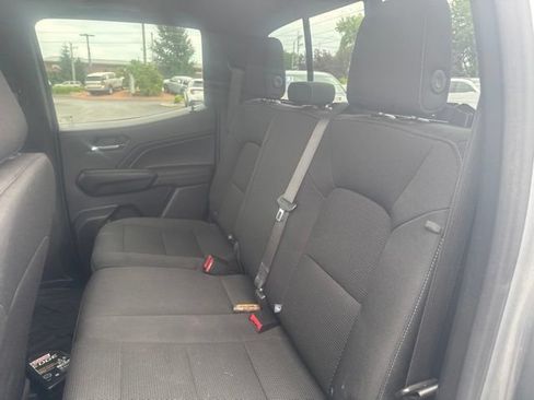 Used 2023 Chevrolet Colorado LT w/ LT Convenience Package AWD/4WD image 9