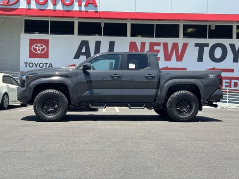 New 2026 Toyota Tacoma TRD Sport AWD/4WD image 2