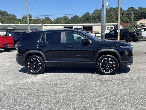 Certified 2025 Chevrolet Equinox LT w/ Convenience Package II image 2