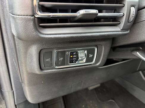 Certified 2022 Lincoln Corsair FWD image 14