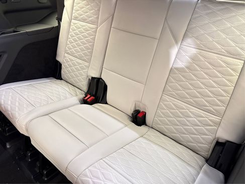 New 2025 Cadillac Escalade Sport Platinum image 12