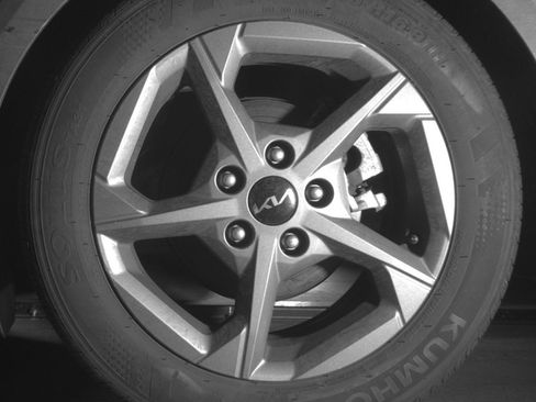 Used 2025 Kia K4 LXS FWD image 14