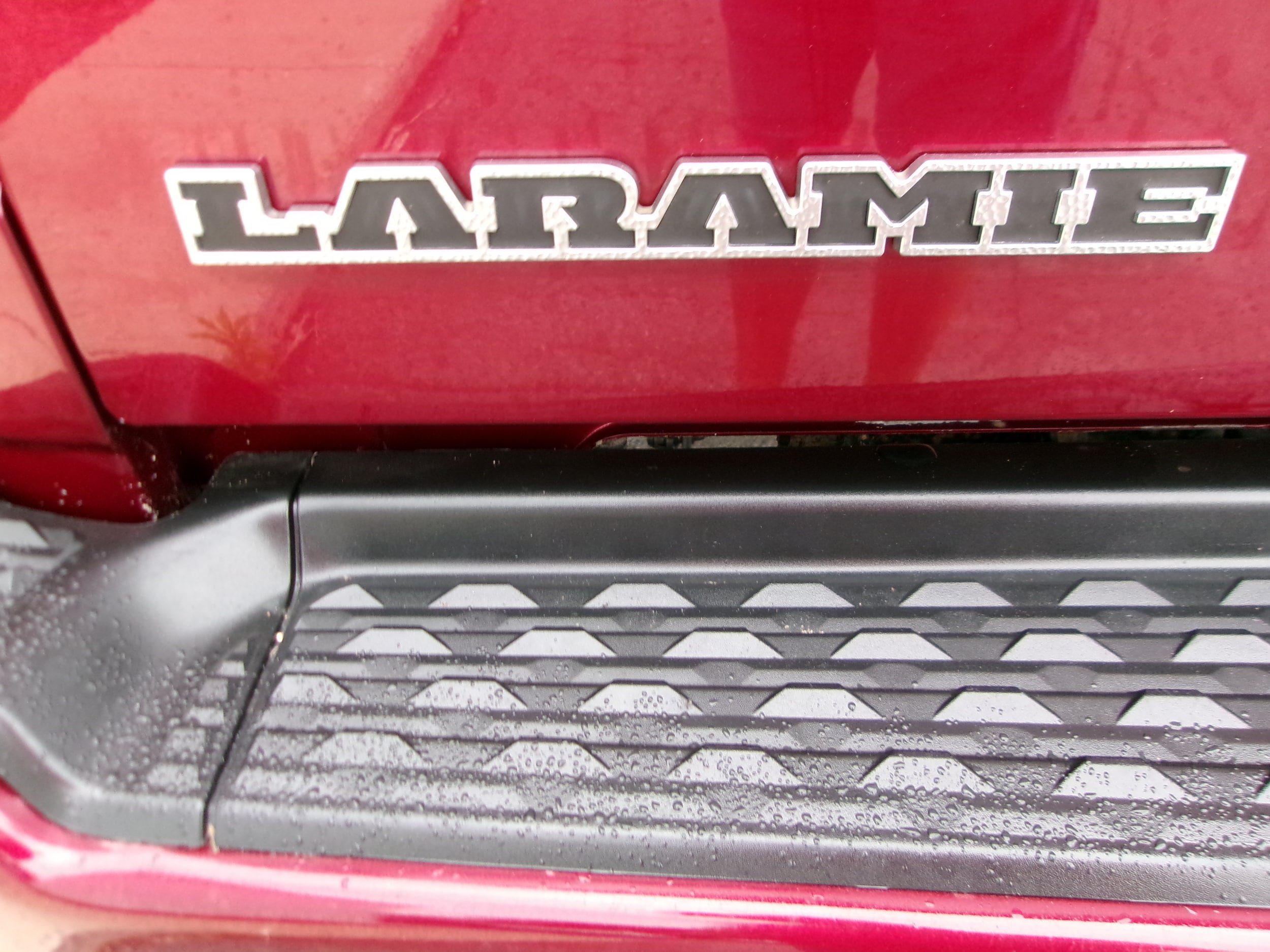 Used 2023 RAM 2500 Laramie AWD/4WD image 9