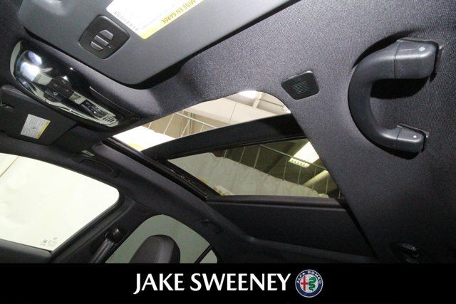 Used 2022 Alfa Romeo Stelvio Sprint AWD/4WD image 19