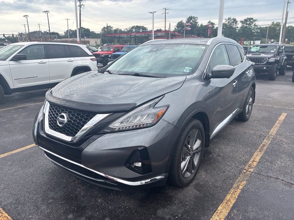 Used 2020 Nissan Murano Platinum AWD/4WD image 2