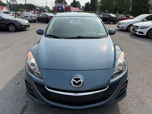 Used 2010 MAZDA MAZDA3 i Touring FWD image 3