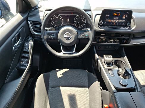 Used 2024 Nissan Rogue SV AWD/4WD image 13