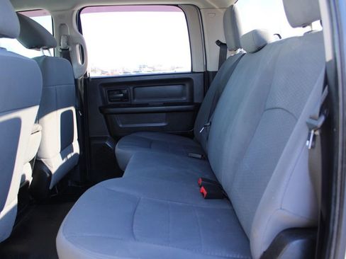 Used 2014 RAM 1500 Express image 23