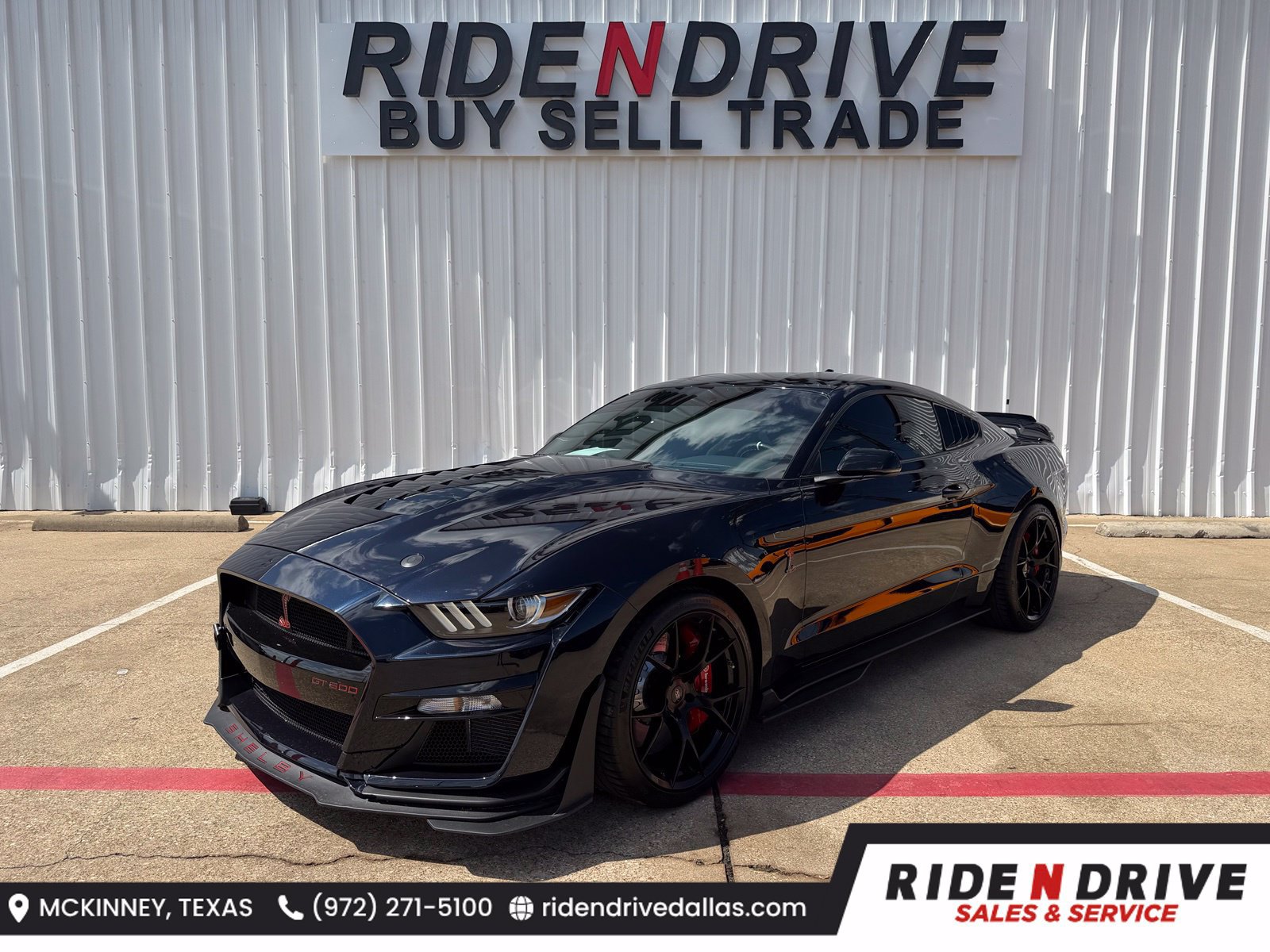 Used 2021 Ford Mustang Shelby GT500 w/ Technology Package RWD image 1