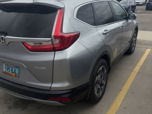 Used 2017 Honda CR-V EX image 3