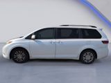 Used 2016 Toyota Sienna L image 5