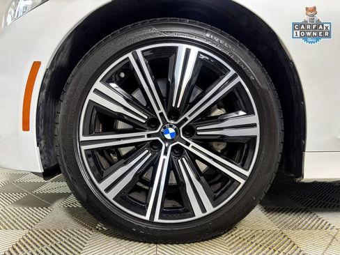 Used 2025 BMW 330i xDrive Sedan AWD/4WD image 29