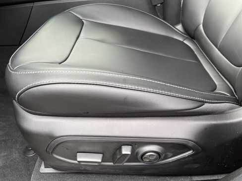 New 2025 Jeep Grand Cherokee L Limited image 27