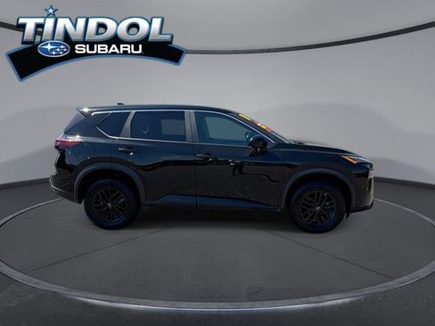 Used 2024 Nissan Rogue S AWD/4WD image 10