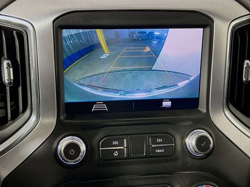 Used 2022 GMC Sierra 1500 SLE image 13