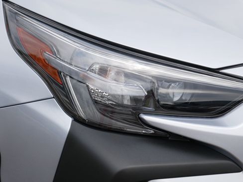 Certified 2025 Subaru Outback Limited AWD/4WD image 16