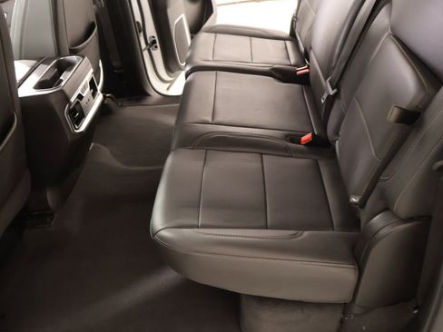 Used 2024 Chevrolet Silverado 1500 LTZ AWD/4WD image 13