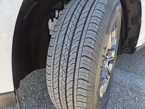 Used 2024 Ford Maverick XLT w/ Equipment Group 300A Standard image 10