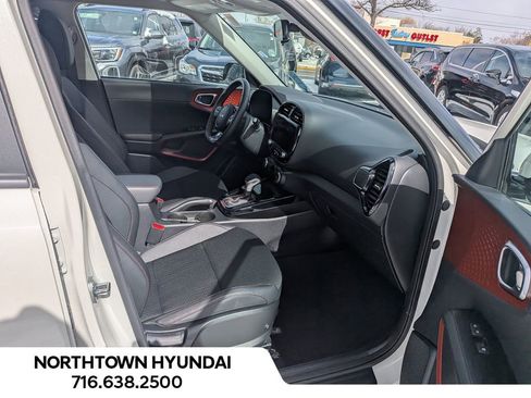 Used 2023 Kia Soul GT-Line image 38