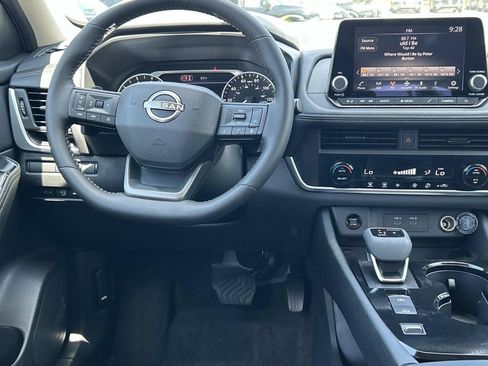 New 2026 Nissan Rogue SV FWD image 23