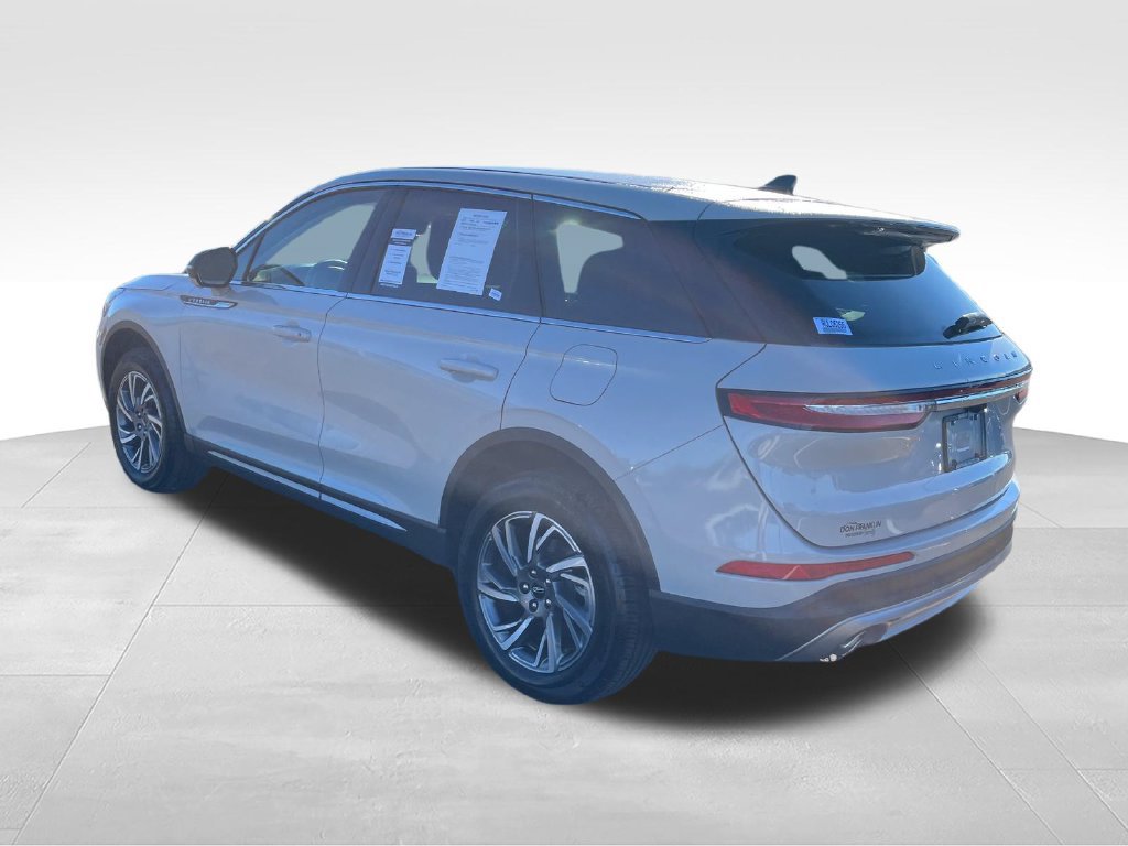 Used 2024 Lincoln Corsair AWD w/ Equipment Group 101A image 3