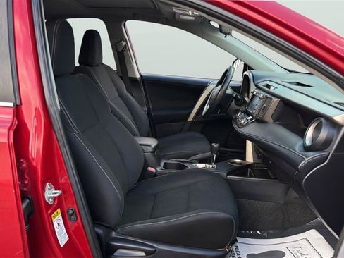Used 2013 Toyota RAV4 XLE AWD/4WD image 13