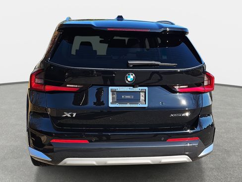 New 2026 BMW X1 xDrive28i w/ Technology Package image 6