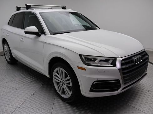 Used 2018 Audi Q5 Prestige w/ Prestige Package image 6