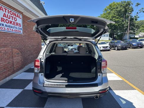 Used 2018 Subaru Forester 2.5i Premium AWD/4WD image 37