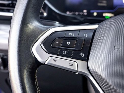 Used 2024 Volkswagen Taos S image 18