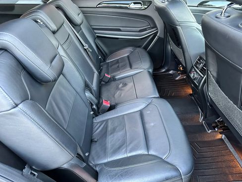 Used 2019 Mercedes-Benz GLS 550 4MATIC w/ Driver Assistance Package image 19
