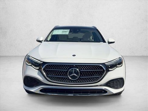 New 2026 Mercedes-Benz E 450 4MATIC All-Terrain Wagon image 6