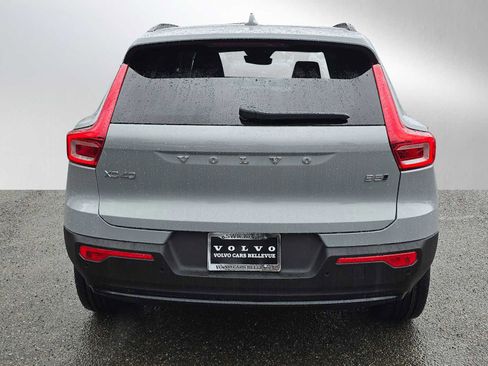 New 2026 Volvo XC40 B5 Plus w/ Protection Package Premier image 4