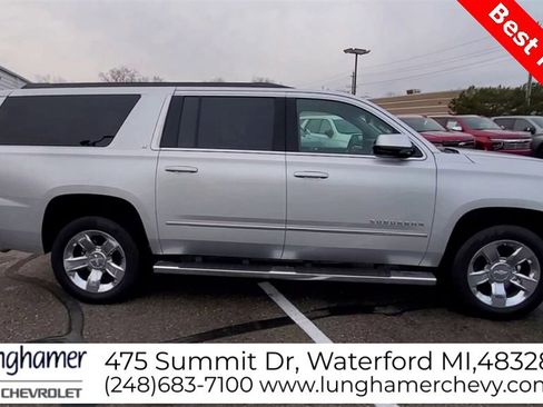 Used 2019 Chevrolet Suburban LT w/ LT Signature Package image 9