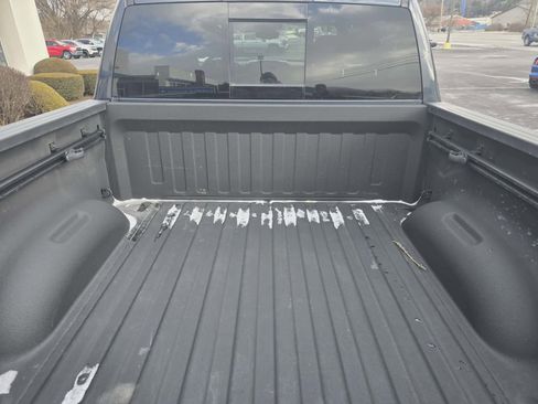 Used 2021 RAM 1500 Big Horn image 5