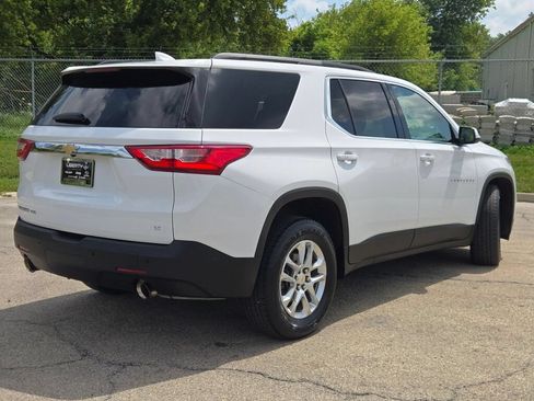 Used 2019 Chevrolet Traverse LT AWD/4WD image 11