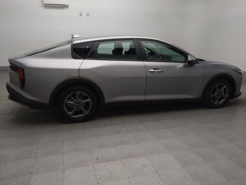 Used 2025 Kia K4 FWD image 10