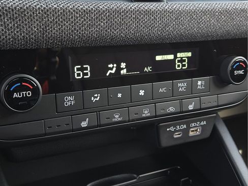New 2026 Subaru Outback Premium AWD/4WD image 16