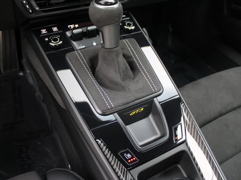 Certified 2022 Porsche 911 GT3 image 25
