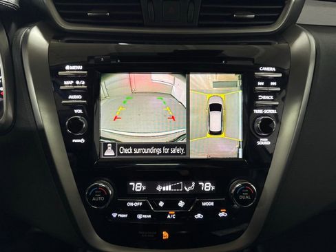 Used 2024 Nissan Murano SL image 13