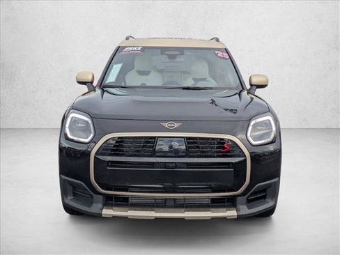 Used 2025 MINI Cooper Countryman S w/ Comfort Package Max AWD/4WD image 2
