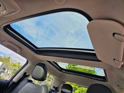 Used 2017 MINI Cooper S FWD image 11