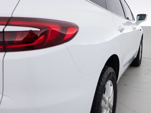Used 2019 Buick Enclave Essence AWD/4WD image 14