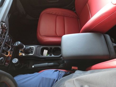 Used 2024 Jeep Wrangler Unlimited Rubicon 392 image 74