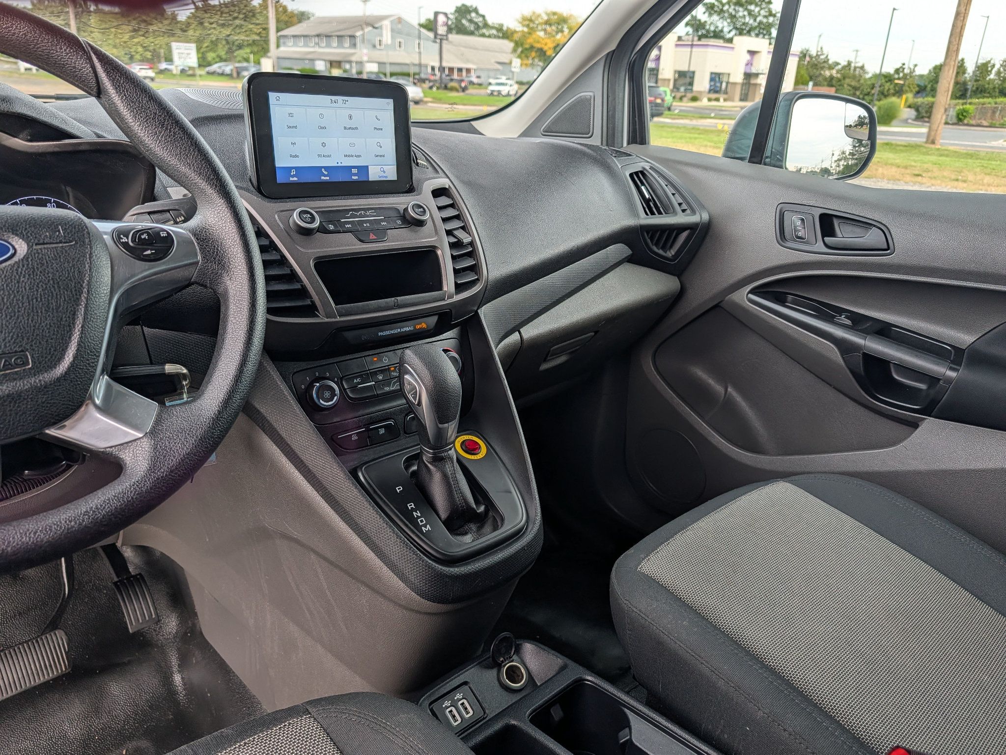 Used 2020 Ford Transit Connect XL FWD image 22