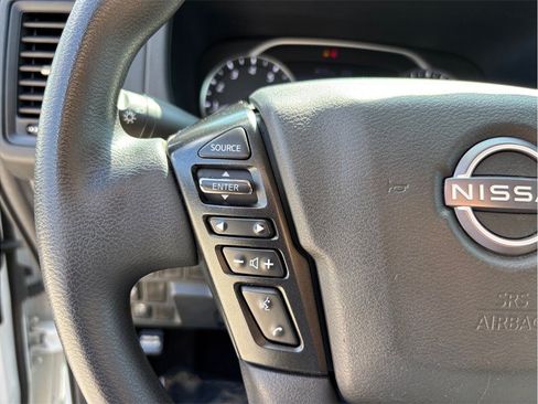 Used 2022 Nissan Frontier S RWD image 20